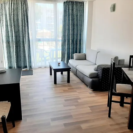 Atlantis 8016 Apartman *